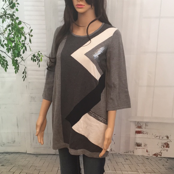 Style & Co. Tops - Style & Co Grey Top with Sequins